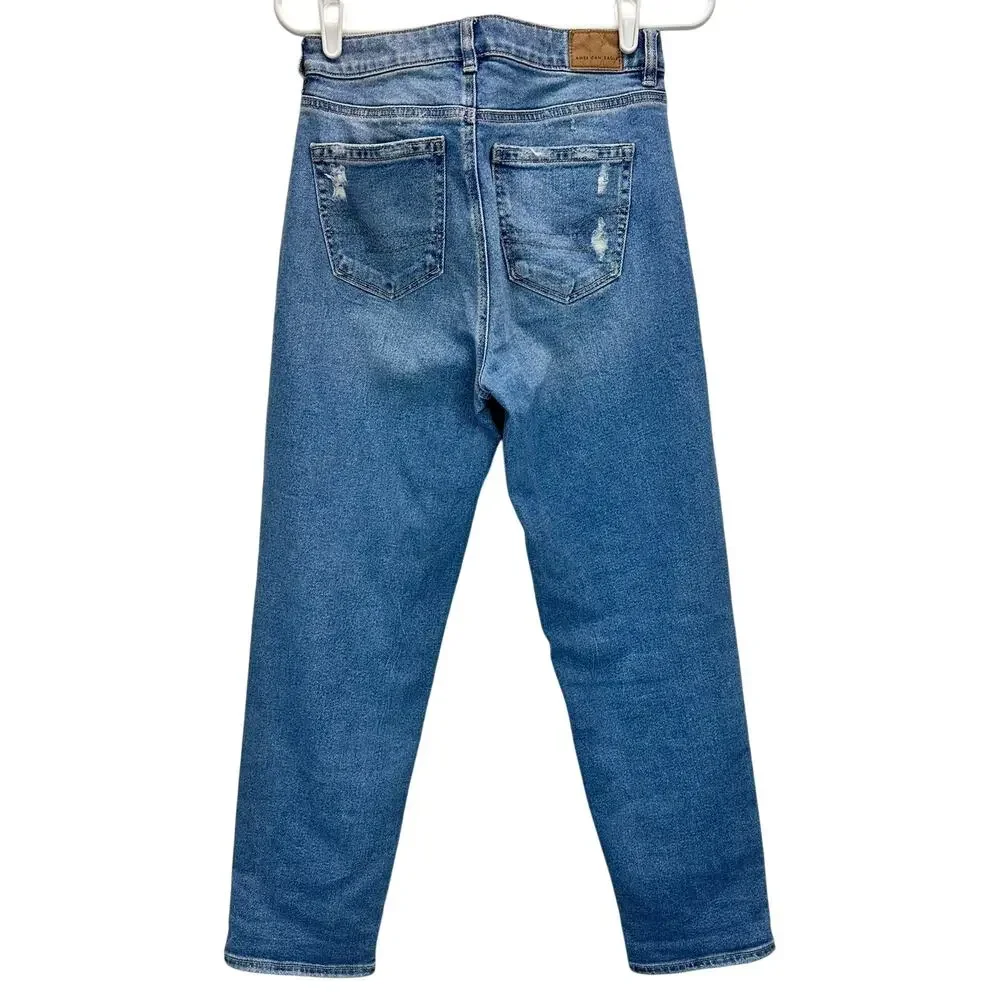 American Eagle Mom Straight Jeans Light distressing Size 4
